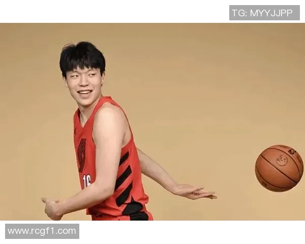 比卢普斯称赞杨瀚森的灵光时刻认为他的身高让这一表现更显珍贵