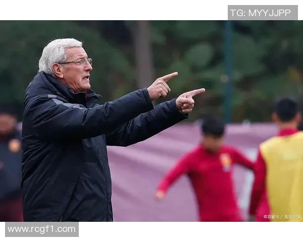 国足新篇章开启两位老帅离场里皮伊万相继告别足球舞台