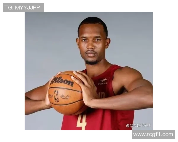 莫布里表现出色12投7中收获17分10篮板5助攻2盖帽助球队稳定胜利 莫布里表现出色12投7中收获17分10篮板5助攻2盖帽助球队稳定胜利