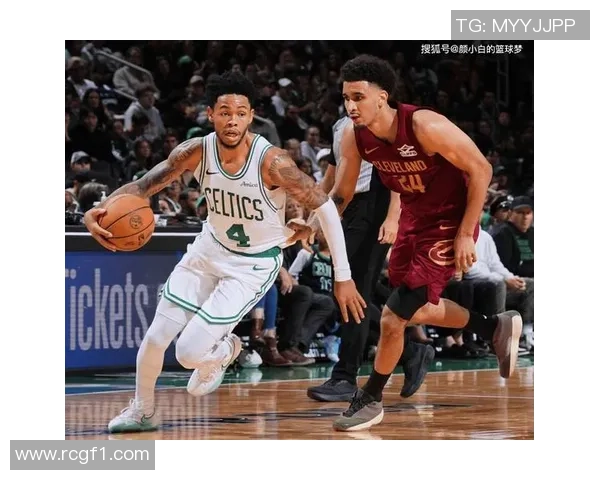 安芬尼西蒙斯谈进攻节奏：开局三分无人盯防让我感到舒适