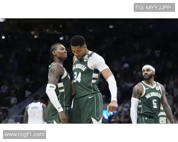 小凯文波特半场表现低迷七投全失并伴有伤痛困扰