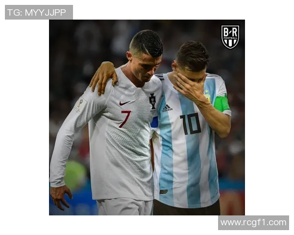 媒体人点评曾凡博发展潜力认为篮网不让其上场实属不合理