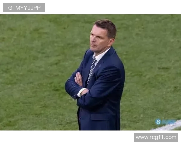 斯洛伐克主帅承认惨败难以承受目标全力以赴备战附加赛