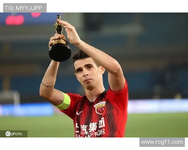 前海港外援奥斯卡晒训练照后因病决定退役引发关注