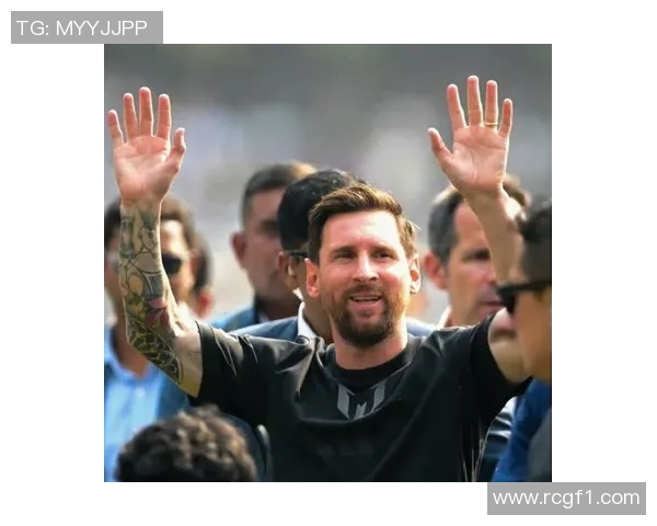 外媒报道印度为梅西建雕像并重现其迈阿密住所展现崇拜之情 外媒报道印度为梅西建雕像并重现其迈阿密住所展现崇拜之情