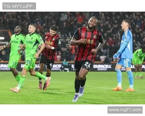 曼城与米兰争夺巴伊亚17岁新星解约金高达8700万镑